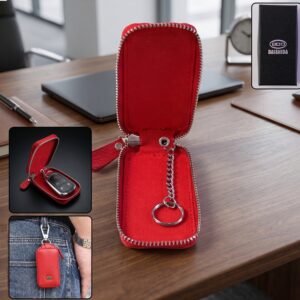 Leather Car Key Case � Durable & Compact with Snap Hook for Easy Carrying