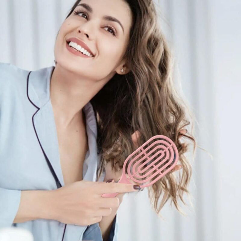 CurvedHairbrush-03.jpg Detangling Hair Brush � Faster Drying & Gentle Scalp Massage