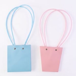 Flower Packaging Bag � Foldable Waterproof Handle for Gifts