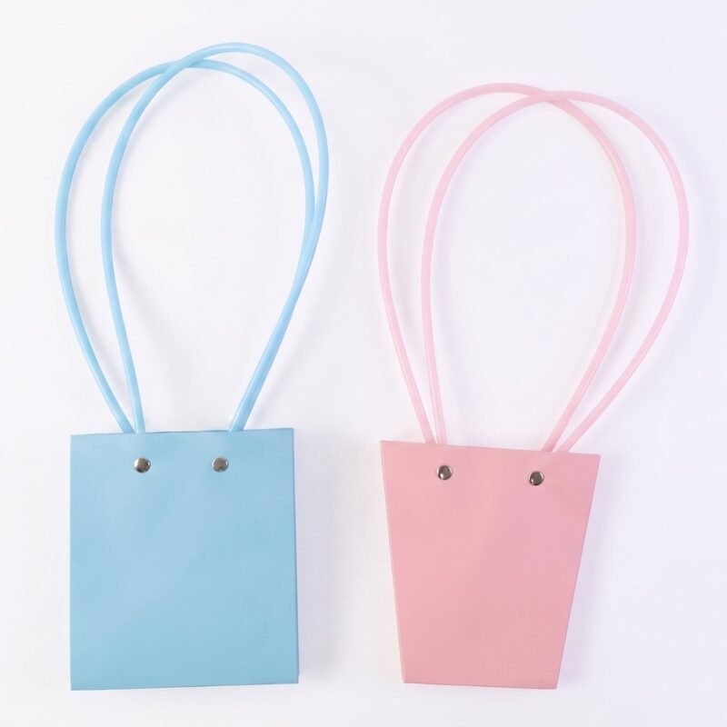 Flower Packaging Bag � Foldable Waterproof Handle for Gifts