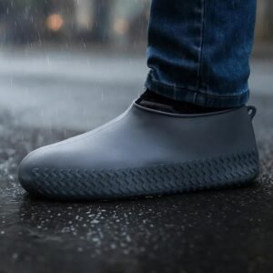 Reusable Waterproof Silicone Shoe Cover � Stay Dry & Non-Slip