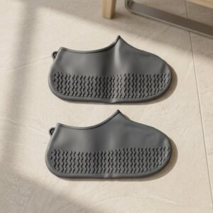 Reusable Waterproof Silicone Shoe Cover � Stay Dry & Non-Slip