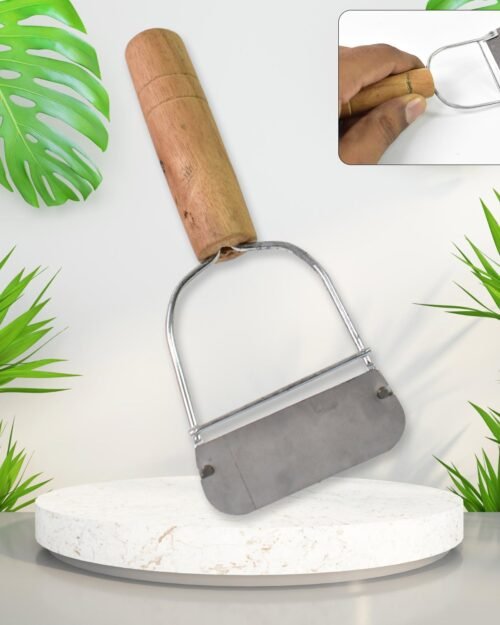 Wooden Handle Vegetable Peeler � Ergonomic & Durable Design