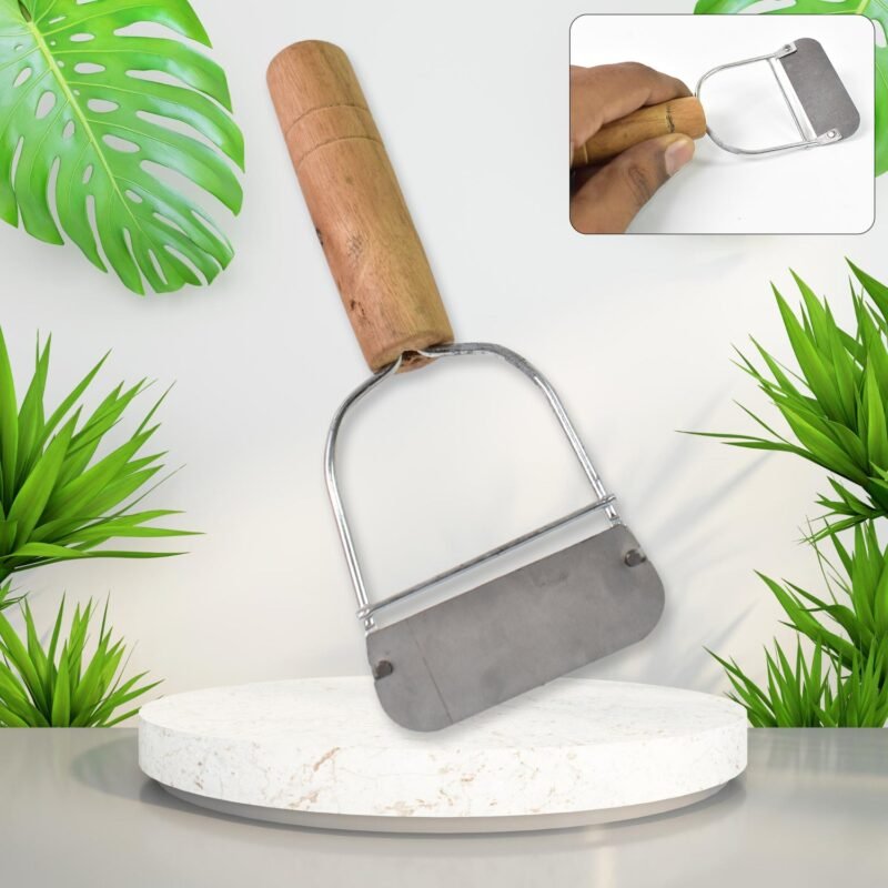 01_ab4efcf1-9410-4934-94f5-870459413ad6.jpg Wooden Handle Vegetable Peeler � Ergonomic & Durable Design