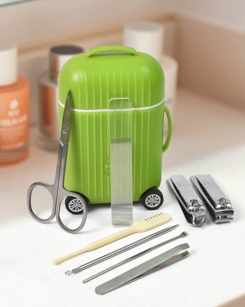 Manicure Pedicure Kit � 8-Pc Travel Grooming Set | Velvet Wipe