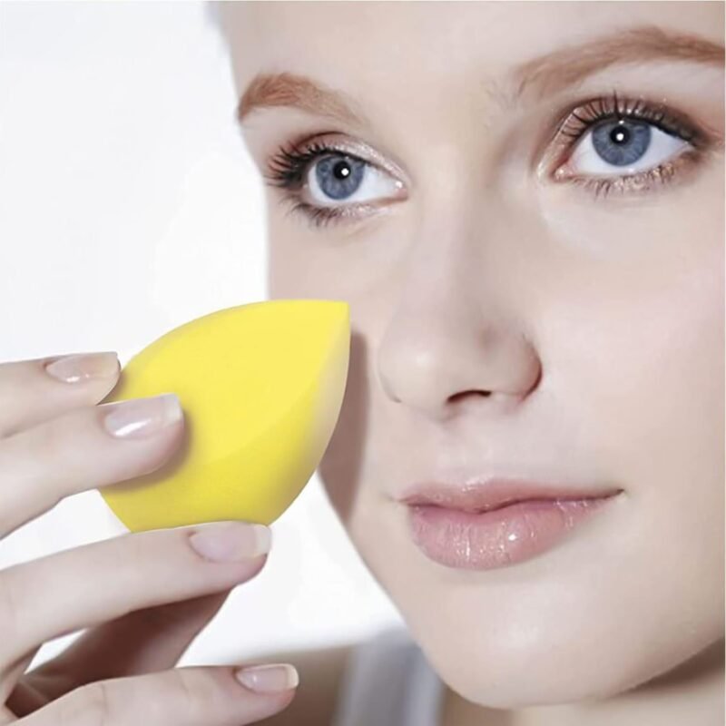 02_10924c7d-9198-41b2-99bc-a315e44717b1.jpg Makeup Sponges Set – Soft, High-Density Blend for Flawless Application