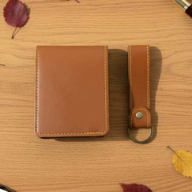 Men’s Wallet with Detachable Keychain – Compact & Durable Design