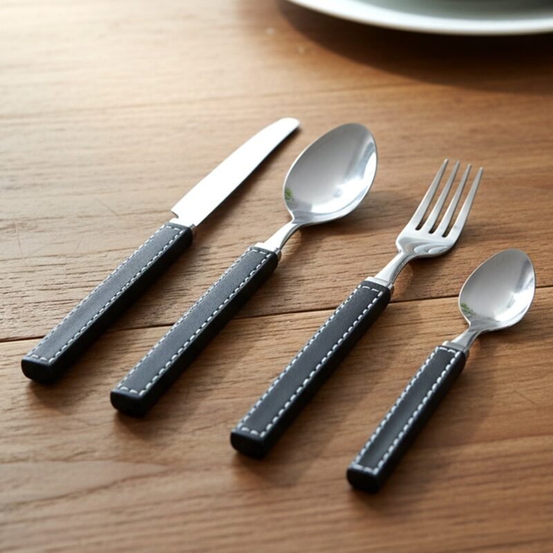 Stainless Steel Cutlery Set – 24-Piece with Plastic Handles & Tray
