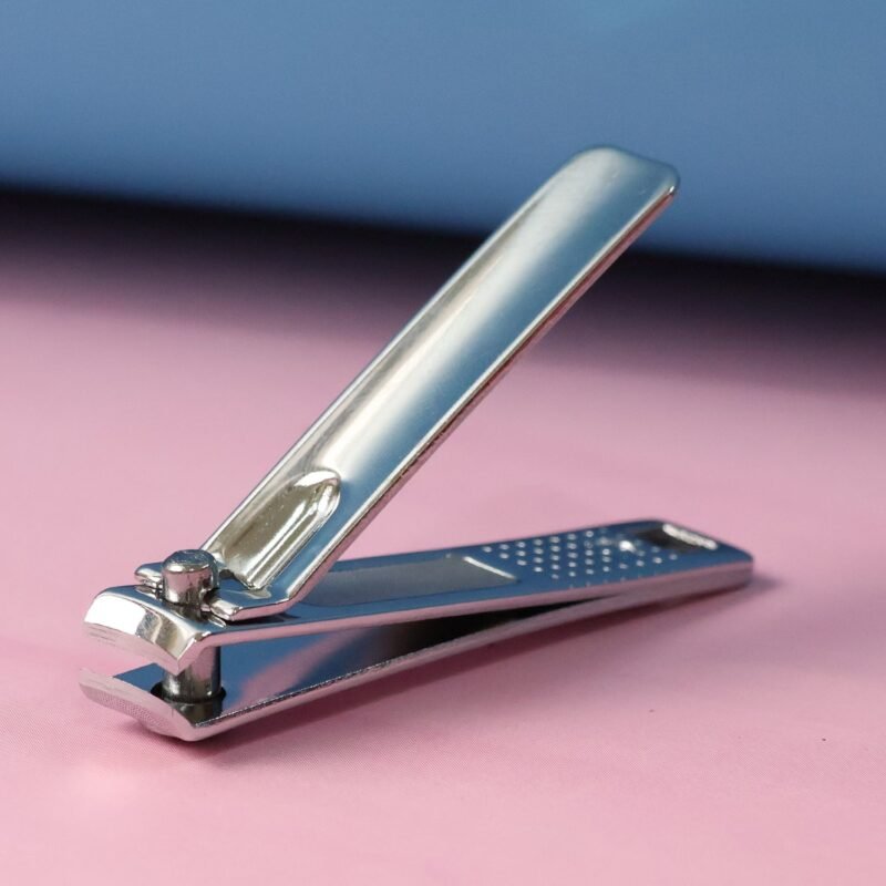 02_b98a96bb-12d0-4625-8d9f-c05a129617e6.jpg Stainless Steel Nail Clipper � Precise & Easy Grooming