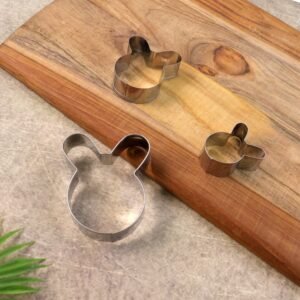 02_d0f16ce9-02fa-49e3-a892-1fa00b51e6d9.jpg Stainless Steel House Shape Cookie Cutter Set � 3 Durable Baking Molds