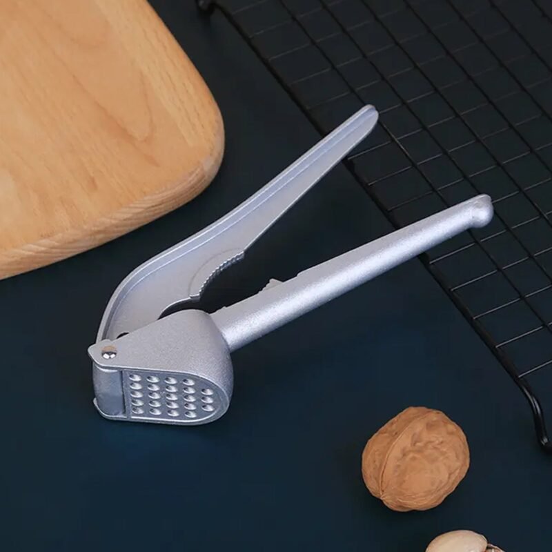 Aluminum Garlic Press – Easy-to-Use Kitchen Tool | ToolMate Pro