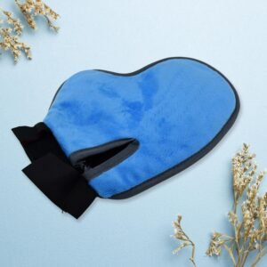 Pet Grooming Glove � Gentle Deshedding & Massage Tool for Pets