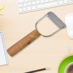 02_f9b5a639-a200-4bf8-8576-b2c3227e148c.jpg Wooden Handle Vegetable Peeler � Ergonomic & Durable Design