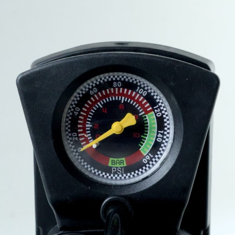 03_b54f6c29-ca29-40e3-b8a6-538014a83acf.jpg Foot Air Pump – Compact, Portable with Pressure Gauge for Tires