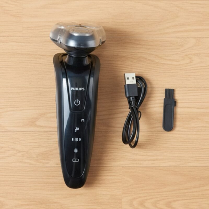 03_f17d9b16-c752-4e16-b2d8-e8ee3a4dee33.jpg Rechargeable Electric Rotary Shaver – Precise 3D Floating Head