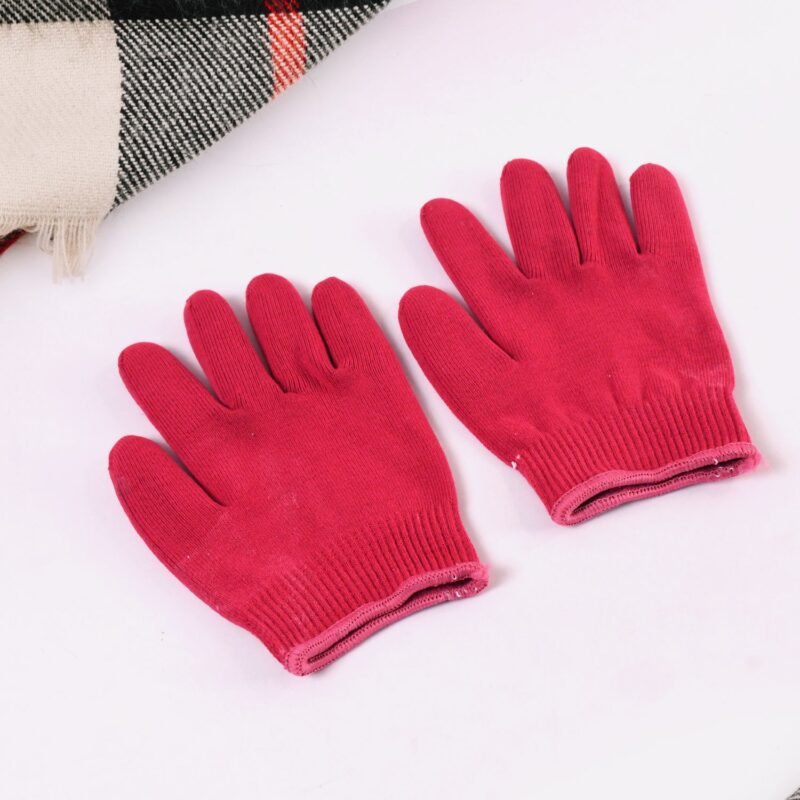 03_f6c01100-8b46-48ae-bc70-79c895bb04da.jpg Moisturizing Gloves – Soft Hydration for Dry & Cracked Hands