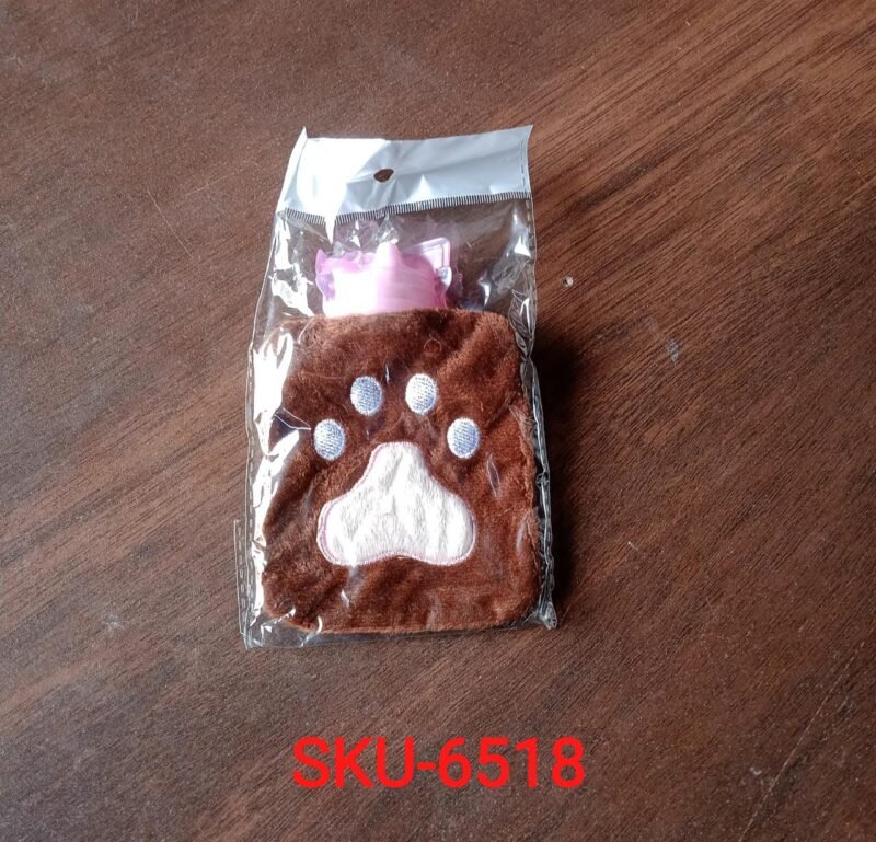 04850a3a-a732-45cc-86a5-d3dcfa1261d8_83eab441-0702-42be-a0af-06181175d939.jpg Small Paw Print Hot Water Bag � Effective Pain & Warmth Relief