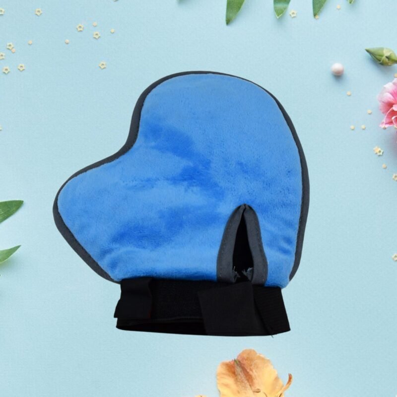 Pet Grooming Glove � Gentle Deshedding & Massage Tool for Pets