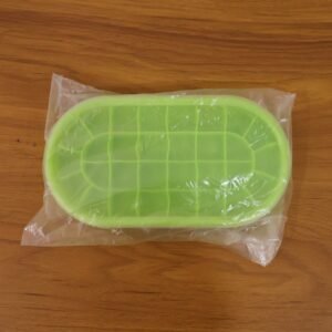 Oval Silicone Ice Cube Tray – Easy Release & Odor-Free Storage