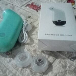 0ff87453-3460-462b-ab66-594c68784604_f1481a40-98a3-4071-aad9-b60ca7845eb6.jpg Vacuum Blackhead Remover – Mini Handheld Facial Tool | GlowForm