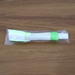 3-in-1 Cleaning Brush � Effortless Dust & Crevice Removal