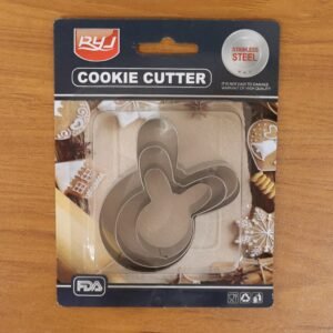 12_bcfb7491-0ab9-4511-8264-e6f26a62a52f.jpg Stainless Steel House Shape Cookie Cutter Set � 3 Durable Baking Molds