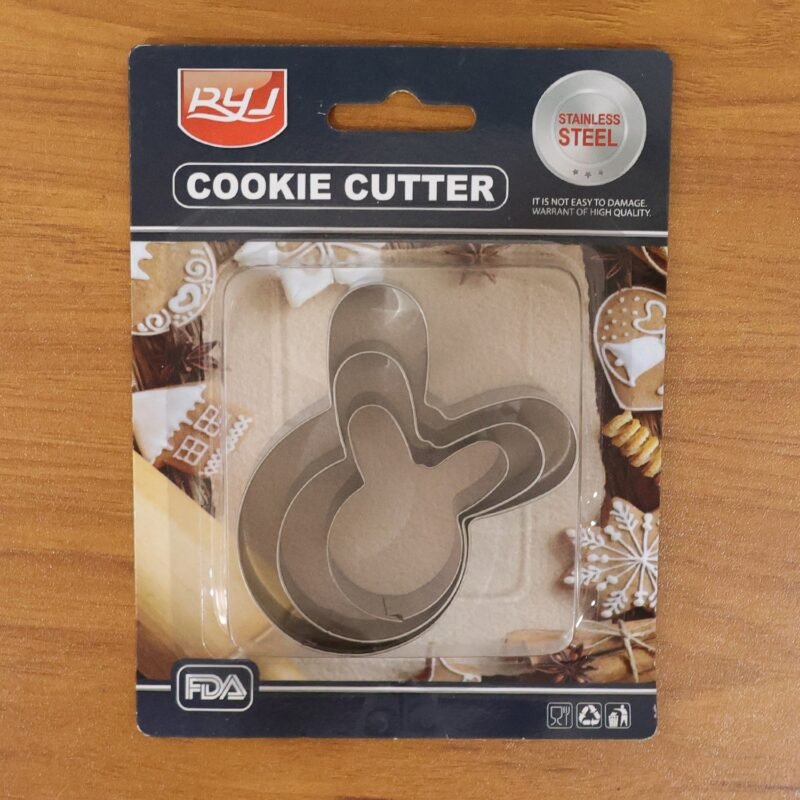 12_bcfb7491-0ab9-4511-8264-e6f26a62a52f.jpg Stainless Steel House Shape Cookie Cutter Set � 3 Durable Baking Molds
