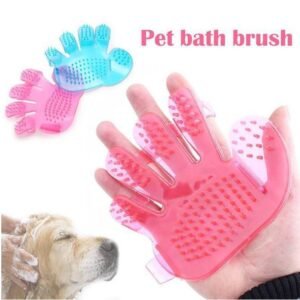 Pet Grooming Gloves � Gentle & Effective Fur Removal and Massage