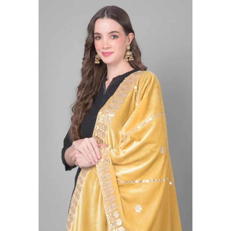 53510305288_c56e603ea3_o_d-1000x1000-1.webp Generic Women's Velvet Gotta Patti Dupatta (Gold, Length: 2.25 to 2.50 Mtr)