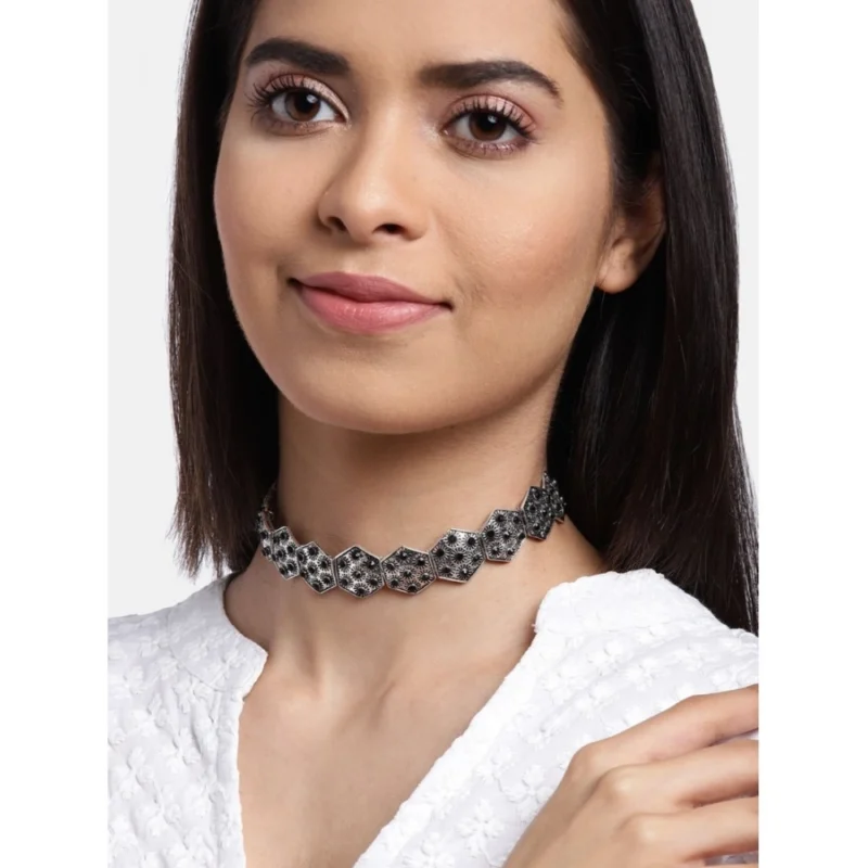 53534141751_9ec55b3d0c_o_d-1000x1000-1.webp Generic Women's Rose Gold Plated Alloy Choker (Silver & Black)
