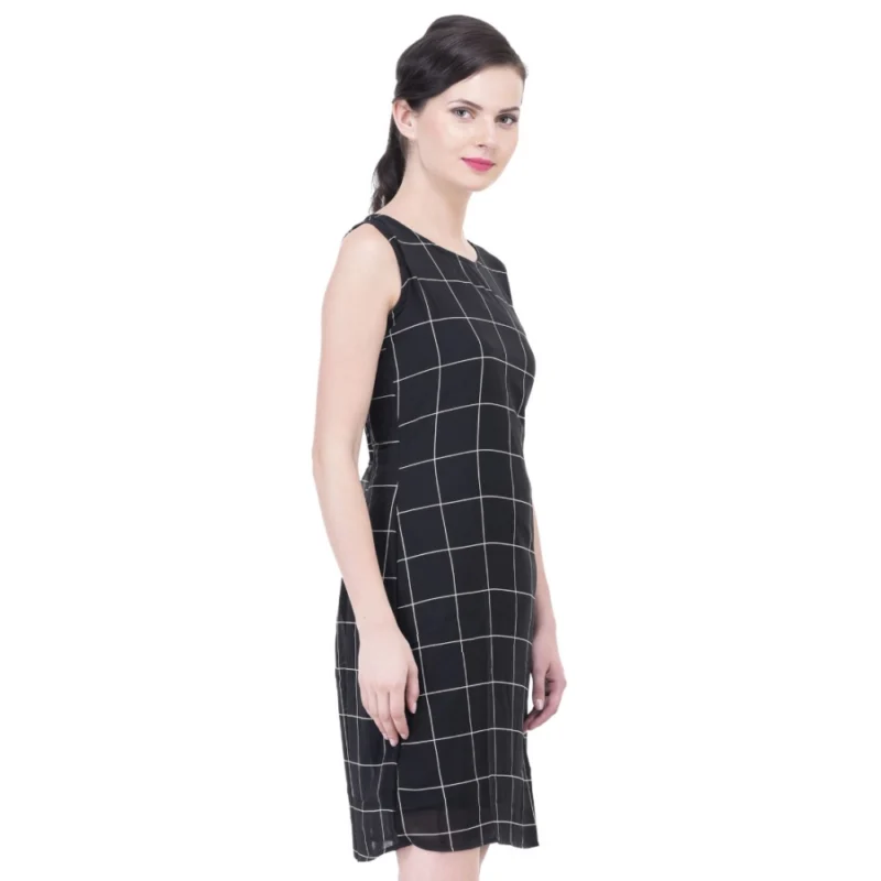53610042246_8f08d918ba_o_d-1000x1000-1.webp Generic Women's Cotton Blend Checked Sleeveless Sheath Dress (Black)