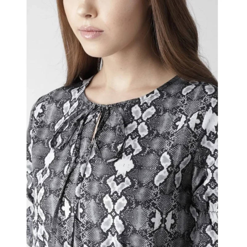 54034027867_9626b68d65_o_d-1000x1000-1.webp Generic Women's Polyester Animal Print Short Sleeve Knee-Length Dress (Black - White)