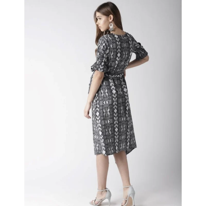 54035143673_d7faf90f70_o_d-1000x1000-1.webp Generic Women's Polyester Animal Print Short Sleeve Knee-Length Dress (Black - White)