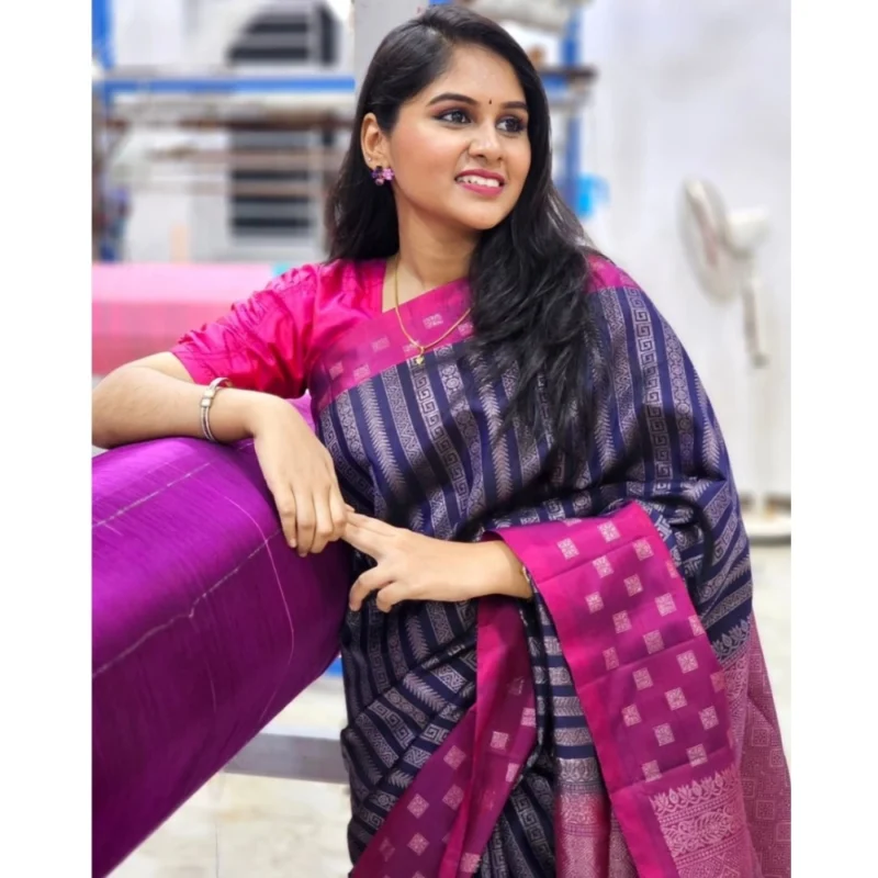 54457730313_7b55d5eb7a_o_d-1000x1000-1.webp Generic Women's Silk Printed Saree With Unstitched Blouse 5.5Mtr (Navy Blue)