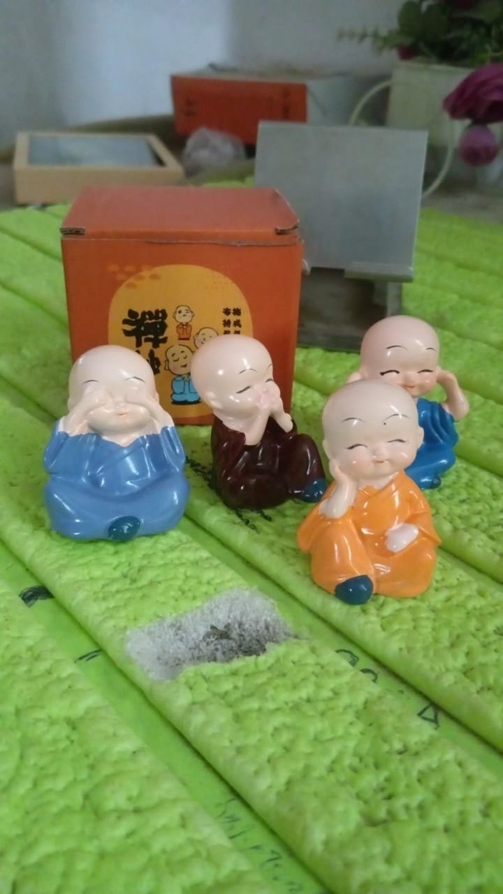 Baby Buddha Statue Set – 4-Piece Lightweight Decorative Showpieces