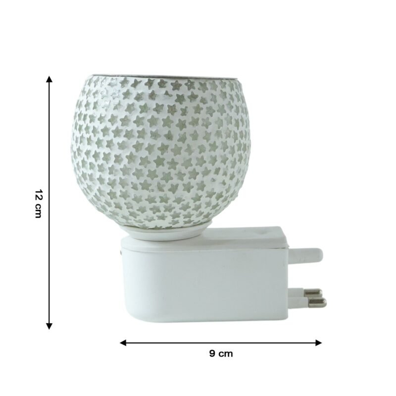 63c96200-de39-4b6b-8435-da76f24a2526.jpg Star Cut Glass Aroma Diffuser – Elegant Plug-In Night Lamp