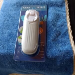 2-in-1 Knife Peeler – Stainless Steel & Portable | Quickslice