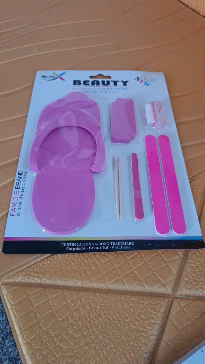 9f5119c2-e270-48c4-afd9-5bece00f50a6.jpg Professional Pedicure Kit – 13 Pc Foot Care Set | Velvet Wipe
