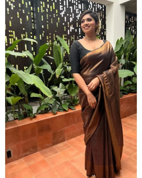 Generic Women's Litchi silk Printed Saree With Unstitched Blouse (Gold)