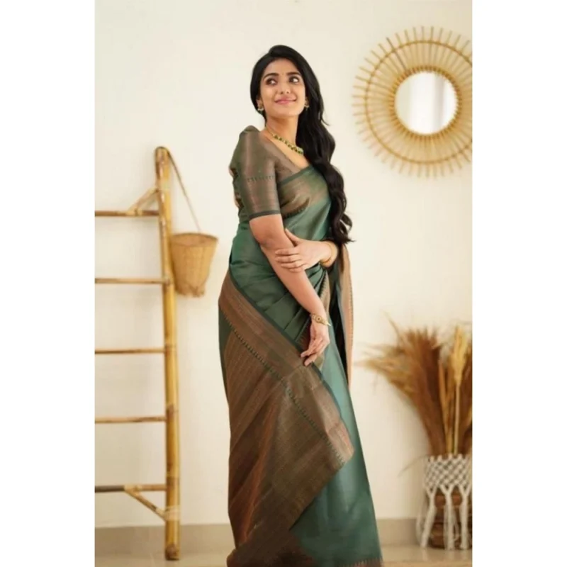 BSB233-SASYYYH-4068-GREEN-Other1-1000x1000-1.webp Generic Women's Litchi silk Printed Saree With Unstitched Blouse (Green)