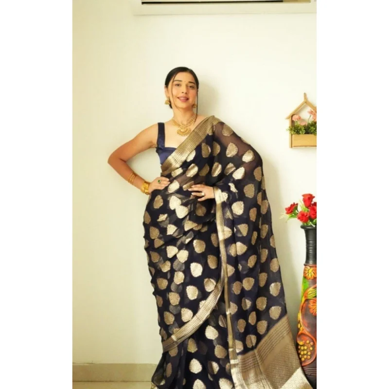 Generic Women's Litchi silk Printed Saree With Unstitched Blouse (Black)