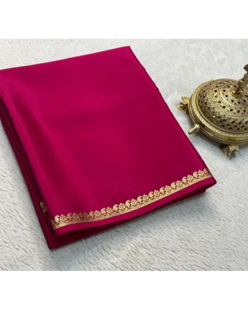 Generic Women's Crepe Chit Pallu Solid Saree With Unstitched Blouse 5.5Mtr (Pink)