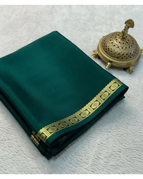 Generic Women's Crepe Chit Pallu Solid Saree With Unstitched Blouse 5.5Mtr (Green)