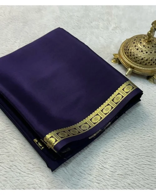Generic Women's Crepe Chit Pallu Solid Saree With Unstitched Blouse 5.5Mtr (Navy Blue)