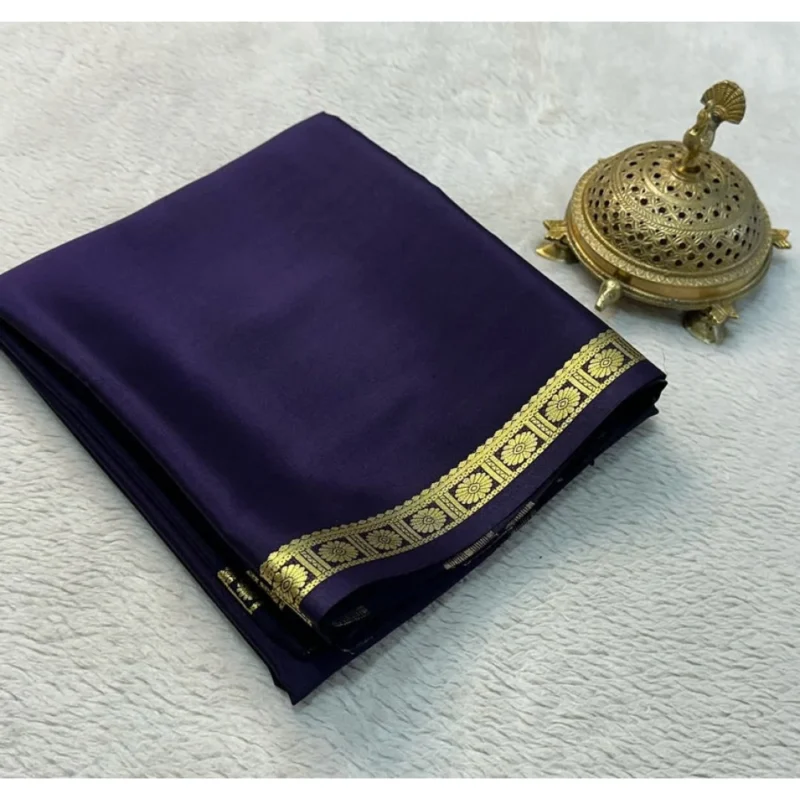 BSB98-SANW1048-Main-1000x1000-1.webp Generic Women's Crepe Chit Pallu Solid Saree With Unstitched Blouse 5.5Mtr (Navy Blue)