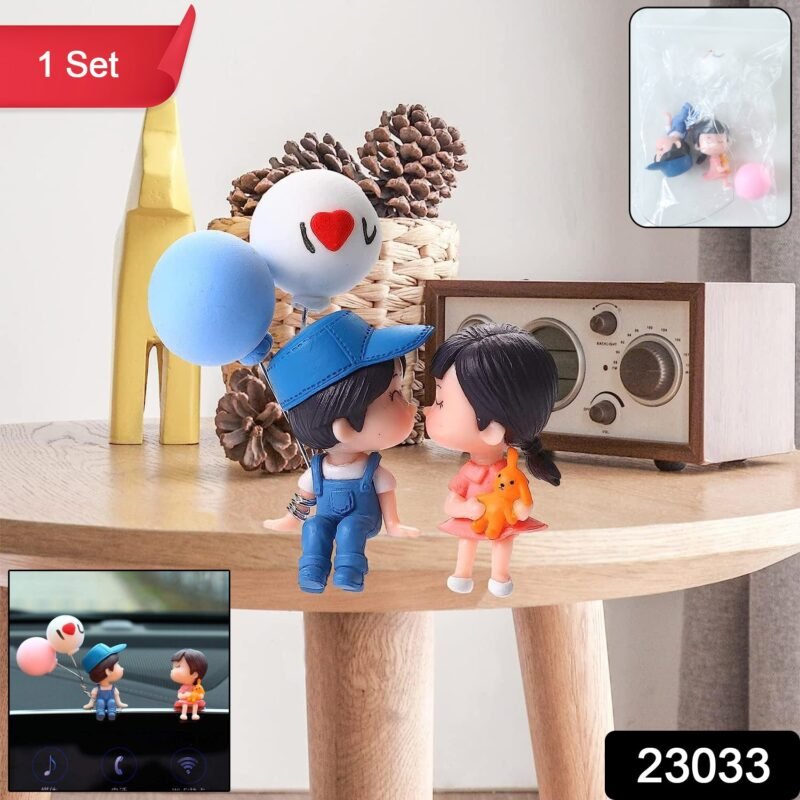 Cute-Couple-Figurines_01.jpg Cute Couple Car Dashboard Figurine – Romantic Mini Showpiece for Car & Home