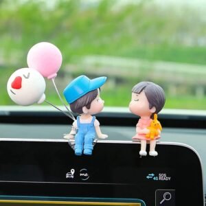 Cute-Couple-Figurines_04.jpg Cute Couple Car Dashboard Figurine – Romantic Mini Showpiece for Car & Home