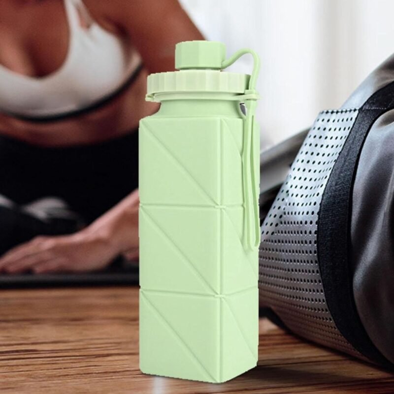FoldableWaterBottle-05.jpg Foldable Water Bottle – Leakproof & Space-Saving Design