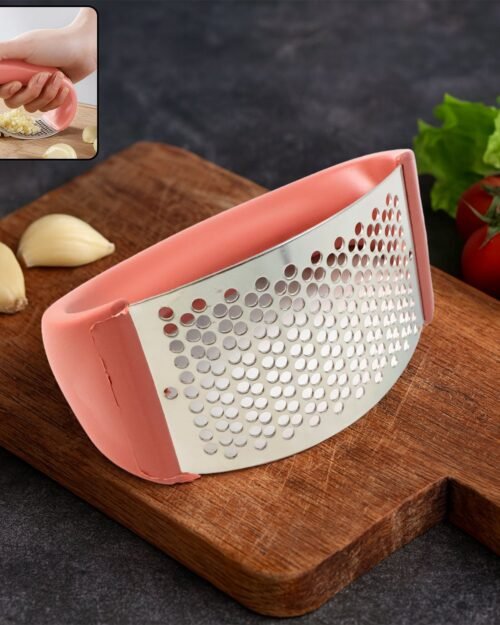 Garlic Press – Ergonomic Curve for Easy Crushing