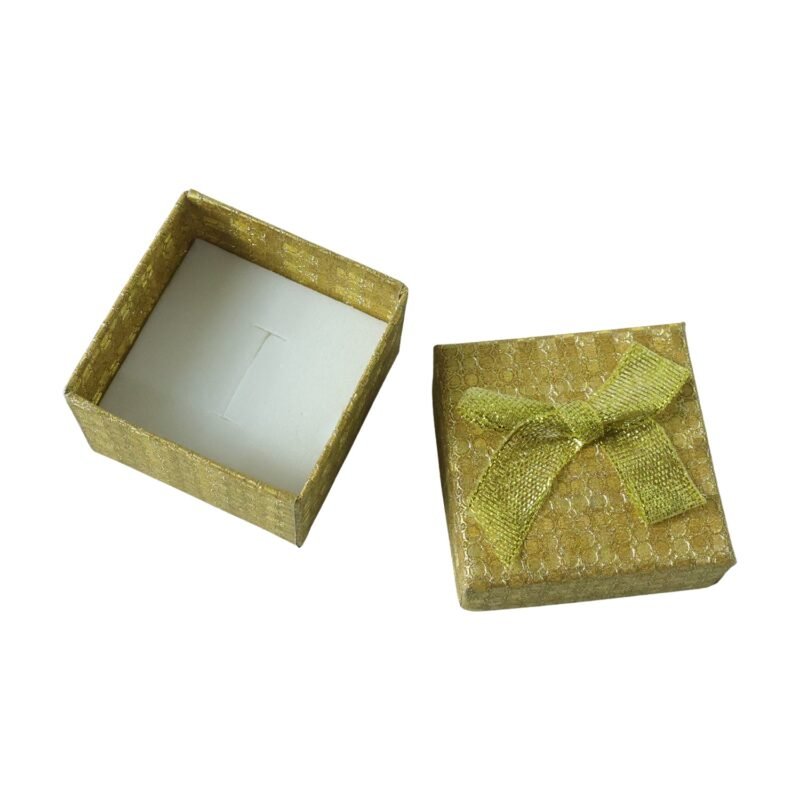 GiftBox-04.jpg Elegant Gift Box – Stylish and Durable for Special Occasions